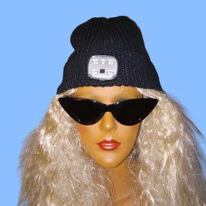 Unisex Knit Beanie Black with 5 LED Headlight, USB cord, Face wrap – NWOT